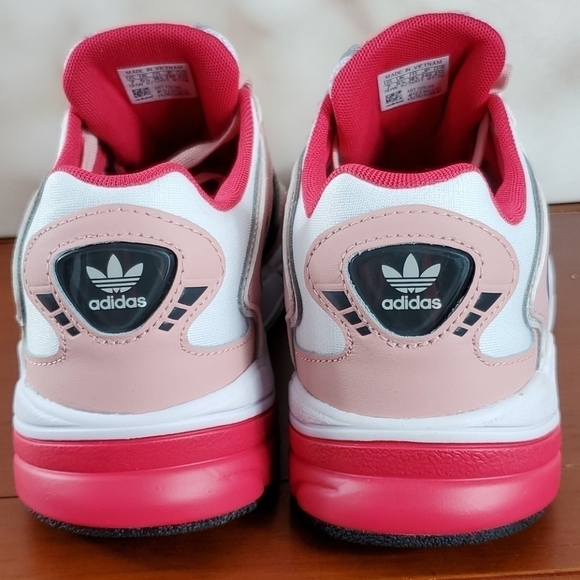 Adidas Falcon - Picture 8 of 12